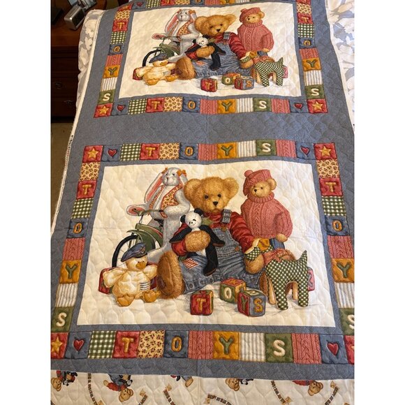 Teddy Bear Quilting Fabric Panel reversible 46”w x 104” long - Picture 8 of 8